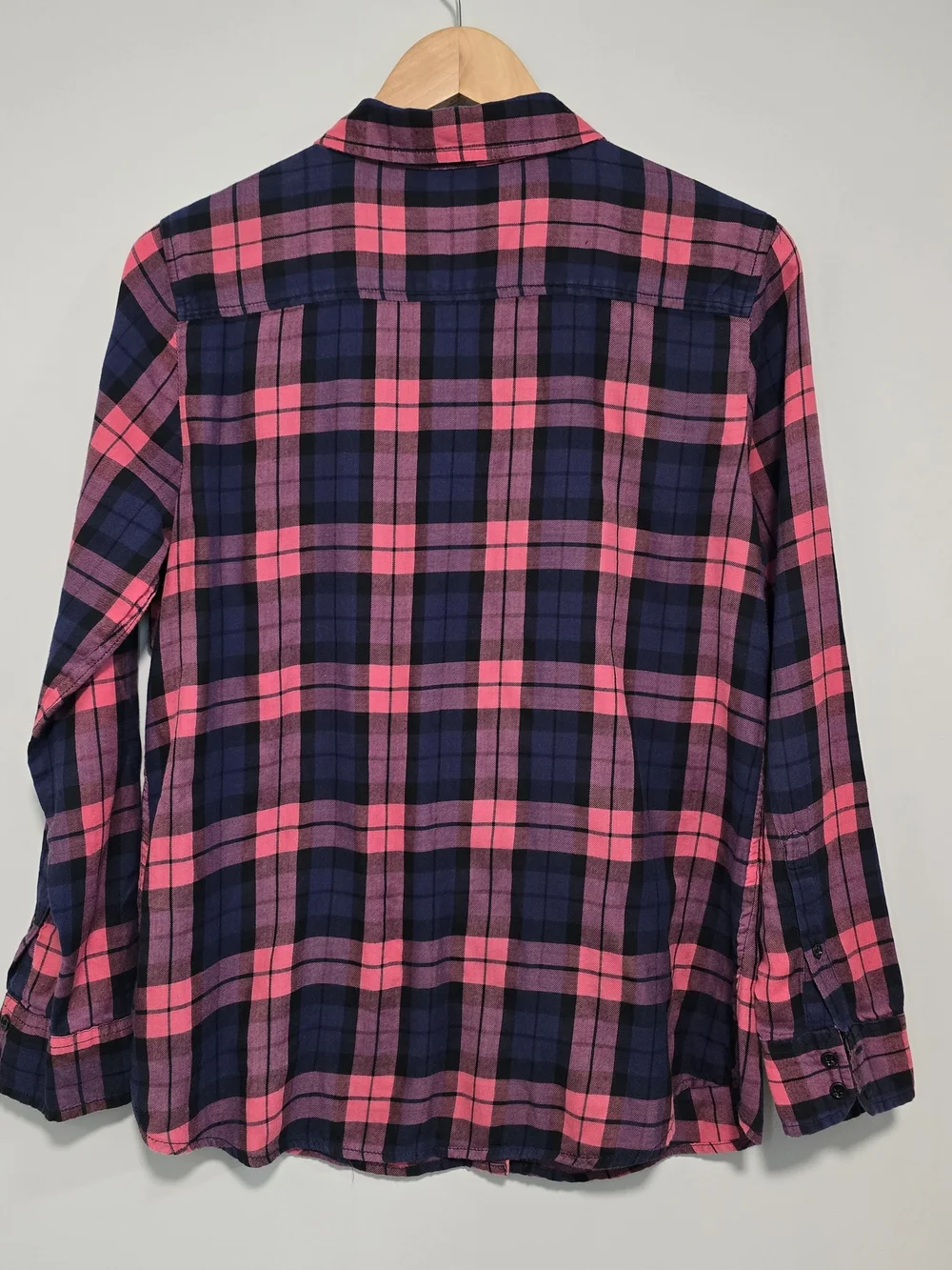 Women’s Pink and Navy Plaid Button-Up Shirt Boyfriend Style Lightweight.